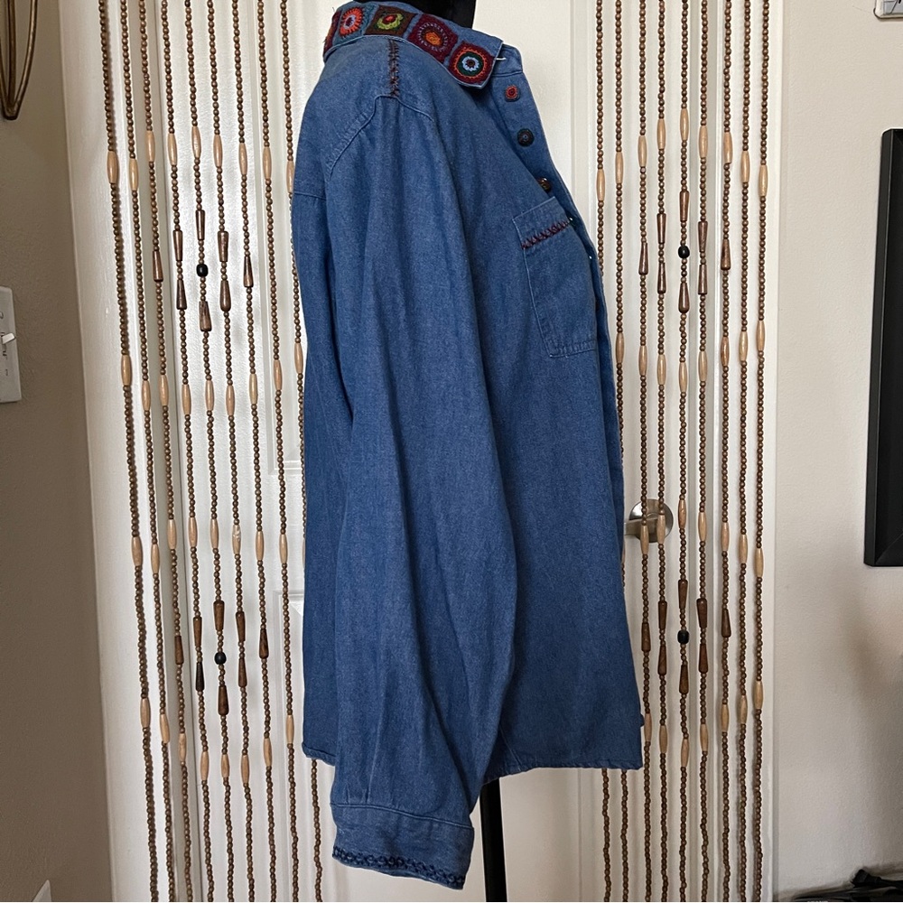 Vintage Blue Denim Embroidered Button Down Collared Blouse XL - Picture 5 of 10